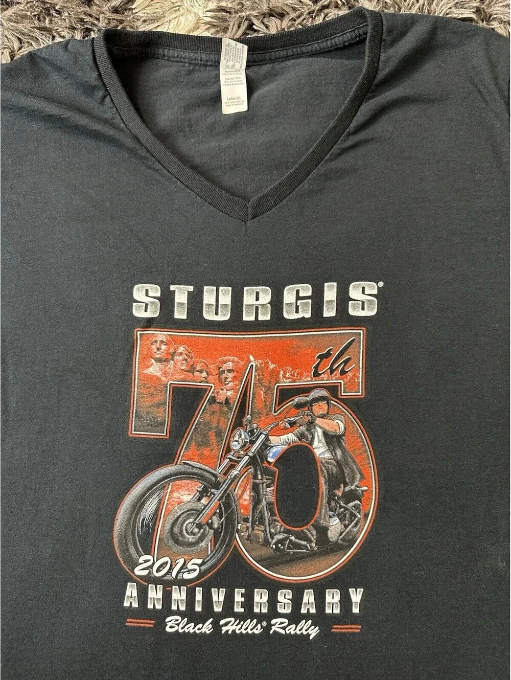 Sturgis 75th Anniversary 2015 Black Hills Rally V-Neck T Shirt Womens 3XL Black